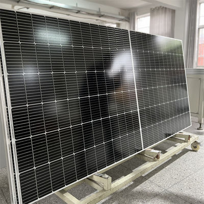 CE TUV-Zertifikat 450 Watt Solarzellen für 3 Dioden MC 4 25 Einzelkristall Silizium