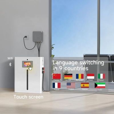 Benutzerdefinierte Solar-LFP-Batterie 48V Volt 100Ah 200Ah 300Ah Lifepo4 10Kwh 15Kwh 5Kw Batterien Lithiumbatterien auf Rädern